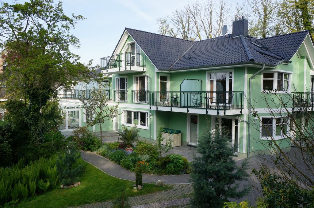 Hotel Garni Inselparadies 징스트 외부 사진
